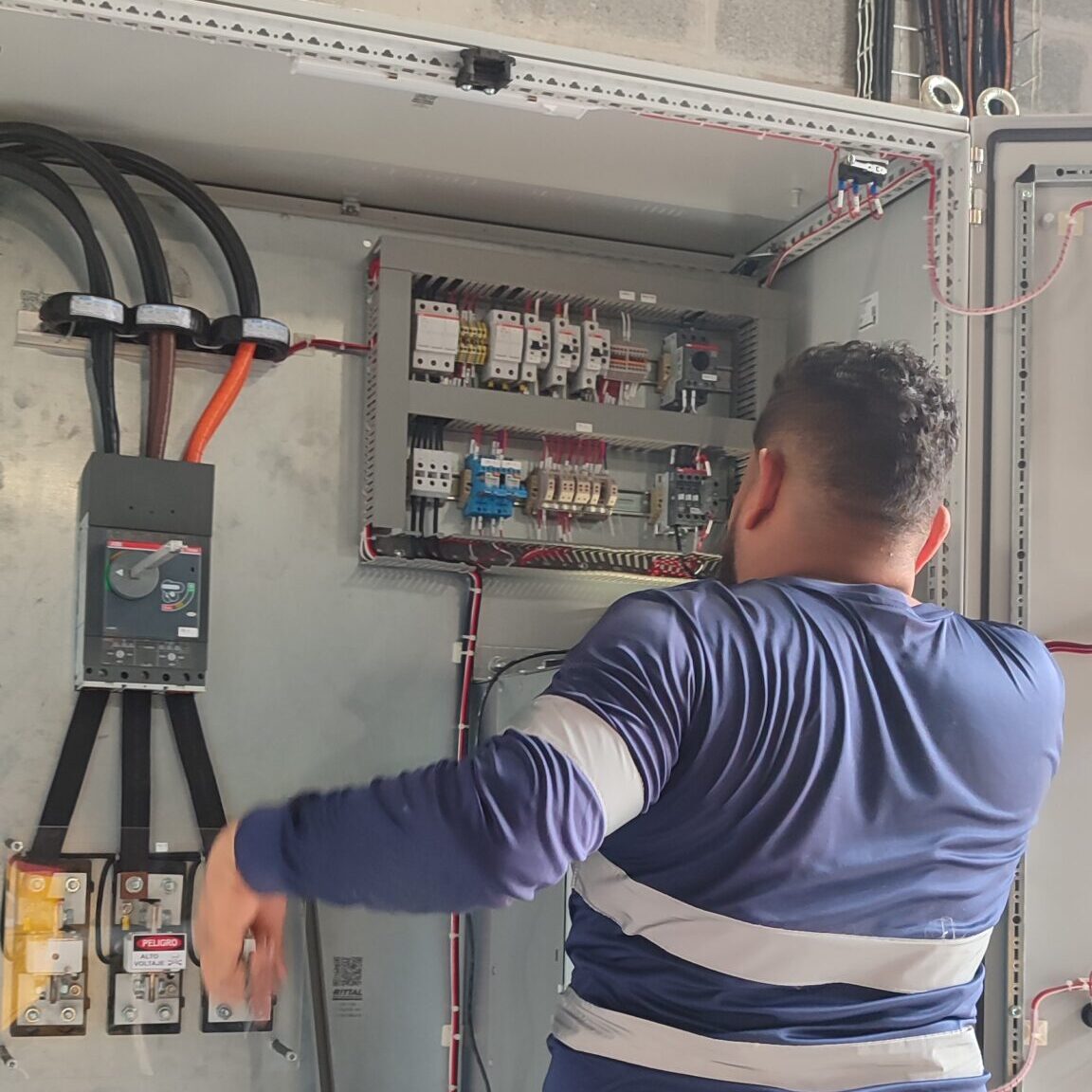 Servicios Eléctricos